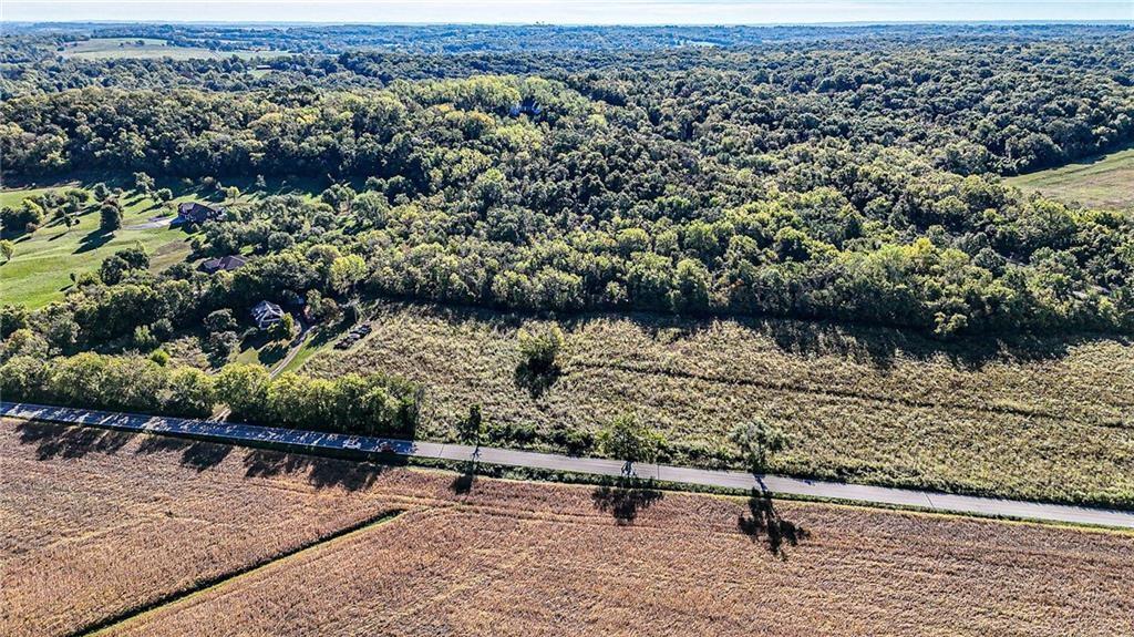 709 Lake City Buckner Road Independence, MO 64016 - Photo 6 of 16