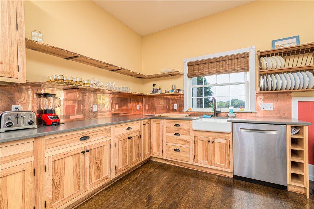 953 Fort Getty Road Jamestown, RI 02835 - Photo 15 of 49