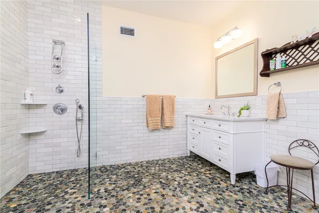 $8,500 | 953 Fort Getty Road, Jamestown, RI 02835