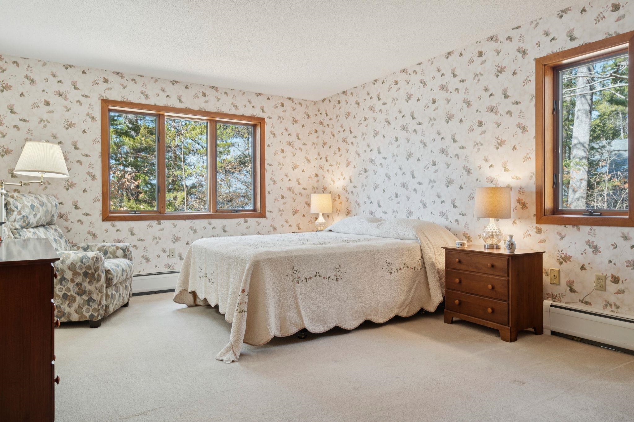 9 Umbrella Point Wolfeboro, NH 03894 - Photo 14 of 52