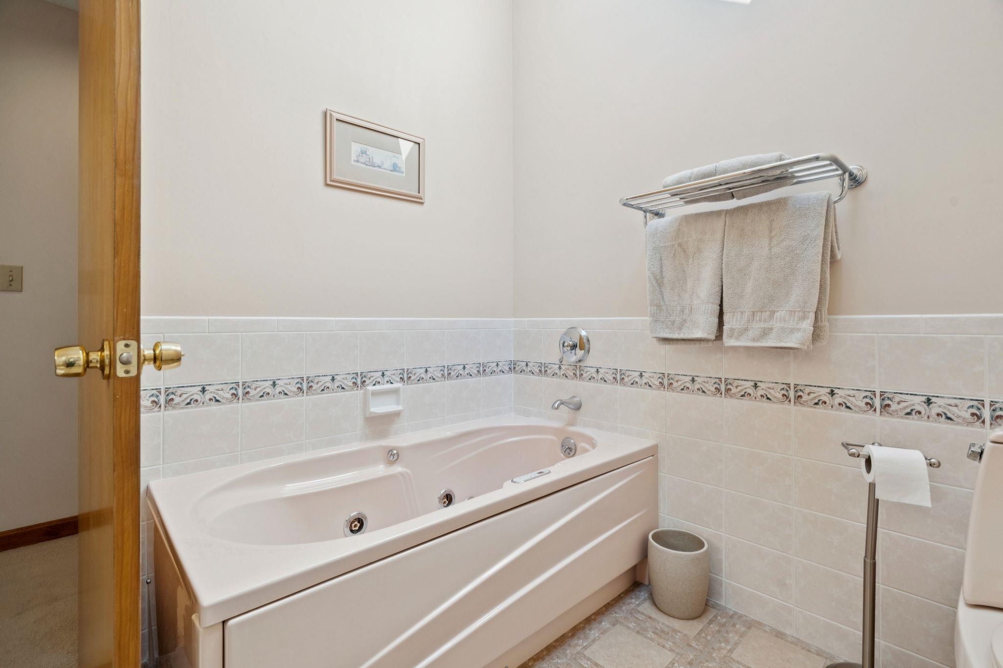 9 Umbrella Point Wolfeboro, NH 03894 - Photo 22 of 52