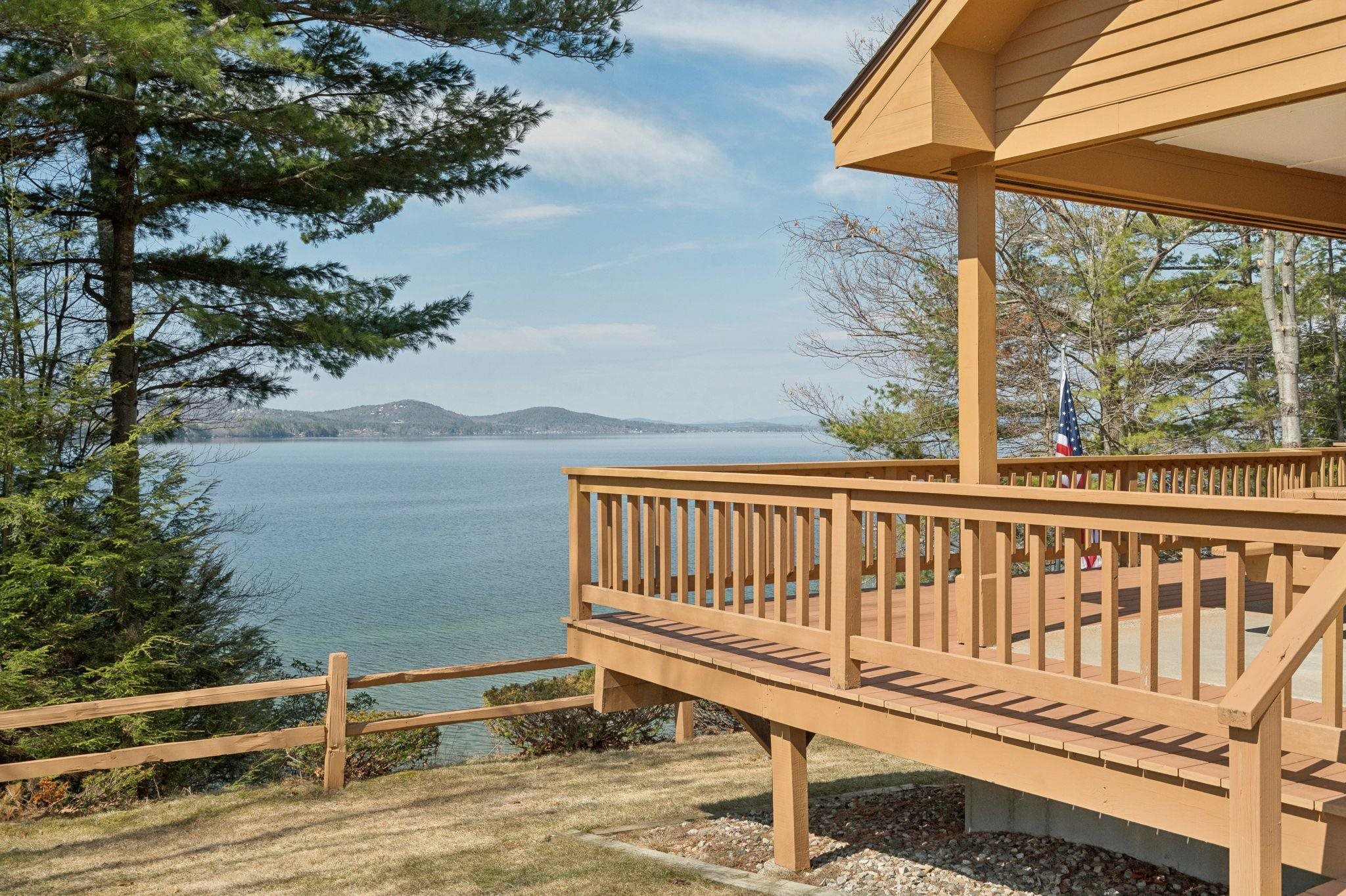 9 Umbrella Point Wolfeboro, NH 03894 - Photo 32 of 52