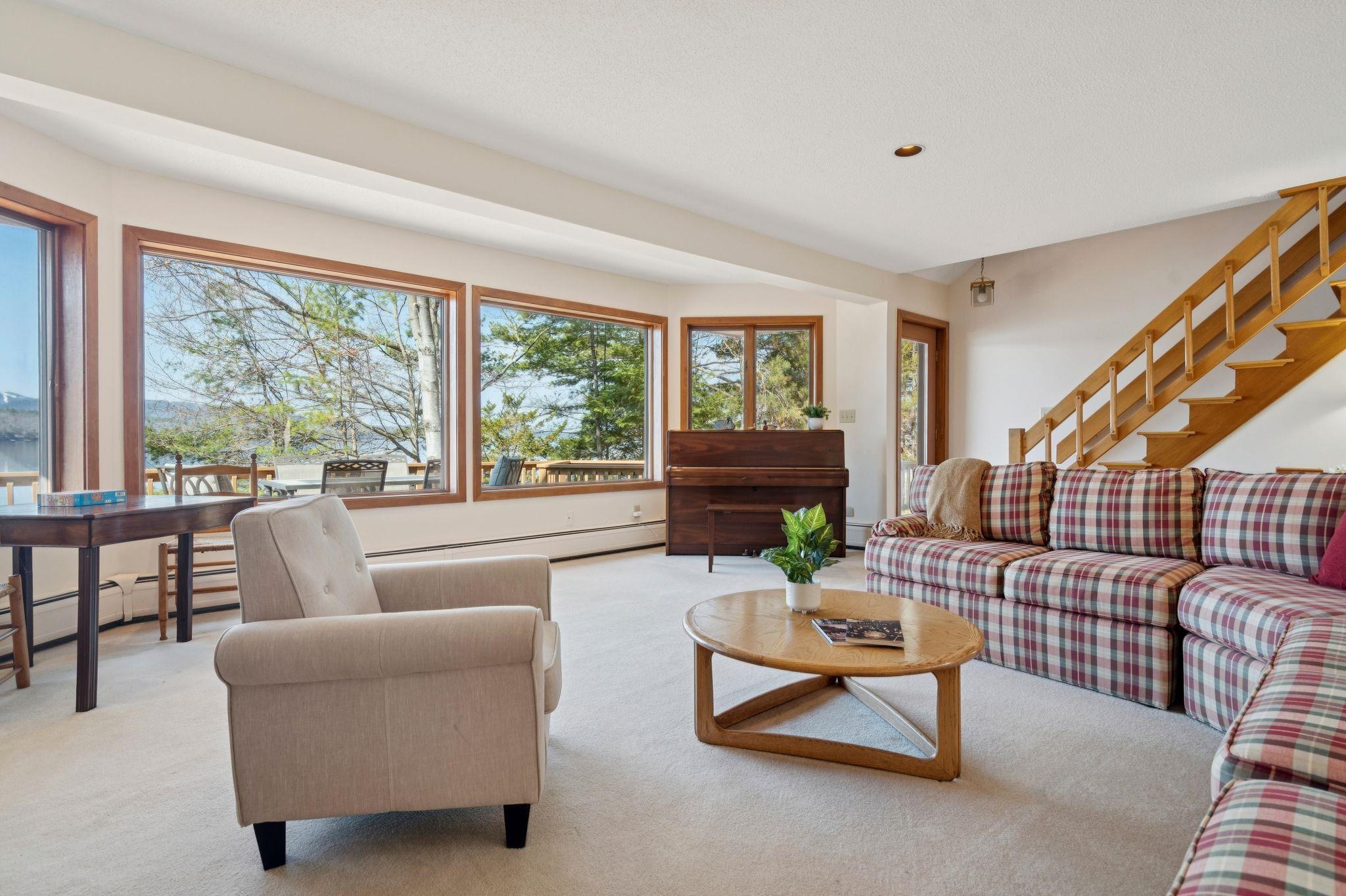 9 Umbrella Point Wolfeboro, NH 03894 - Photo 4 of 52