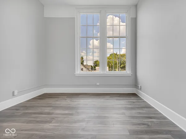 $1,025 | 315 2nd Street, Shelbyville, IN 46176