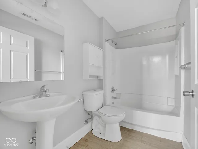 $1,025 | 315 2nd Street, Shelbyville, IN 46176