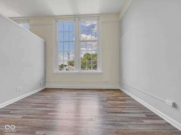 $1,025 | 315 2nd Street, Shelbyville, IN 46176