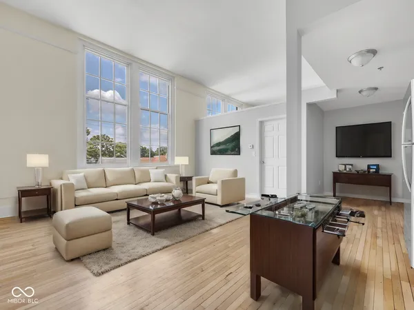 $1,025 | 315 2nd Street, Shelbyville, IN 46176