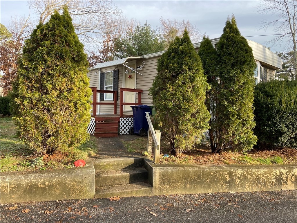 1 Ln 5 Coventry, RI 02816 - Photo 1 of 23 Gallery Image 1