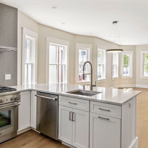 111 Pearson Road, Unit 111 Somerville, MA 02144 - Photo 11 of 24