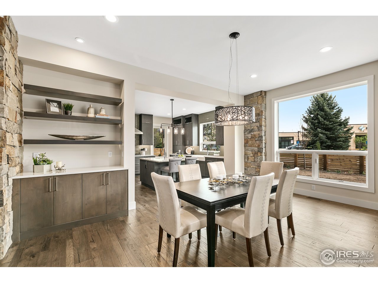 2800 10th Street Boulder, CO 80304 - Photo 9 of 40 a dining room with furniture and window