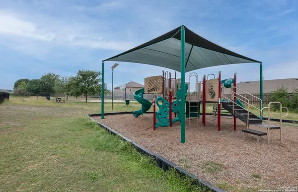 $1,495 | 10635 Shaenleaf, San Antonio, TX 78254