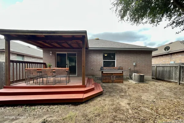 $1,495 | 10635 Shaenleaf, San Antonio, TX 78254