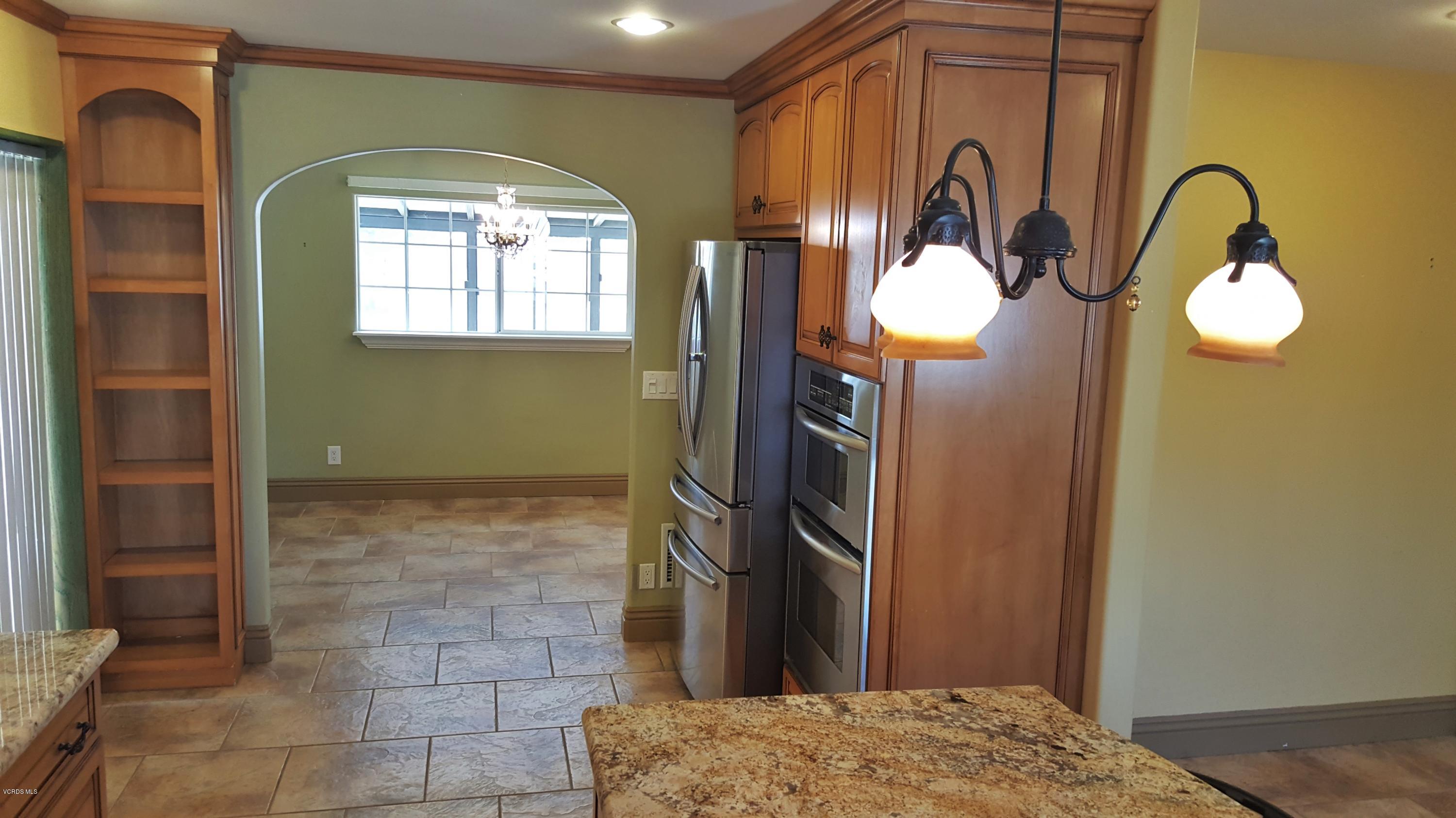 699 Appleton Road Simi Valley, CA 93065 - Photo 13 of 44 20190726_111911 (2)