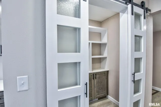 $169,900 | 1122 Springfield Street, Kincaid, IL 62540