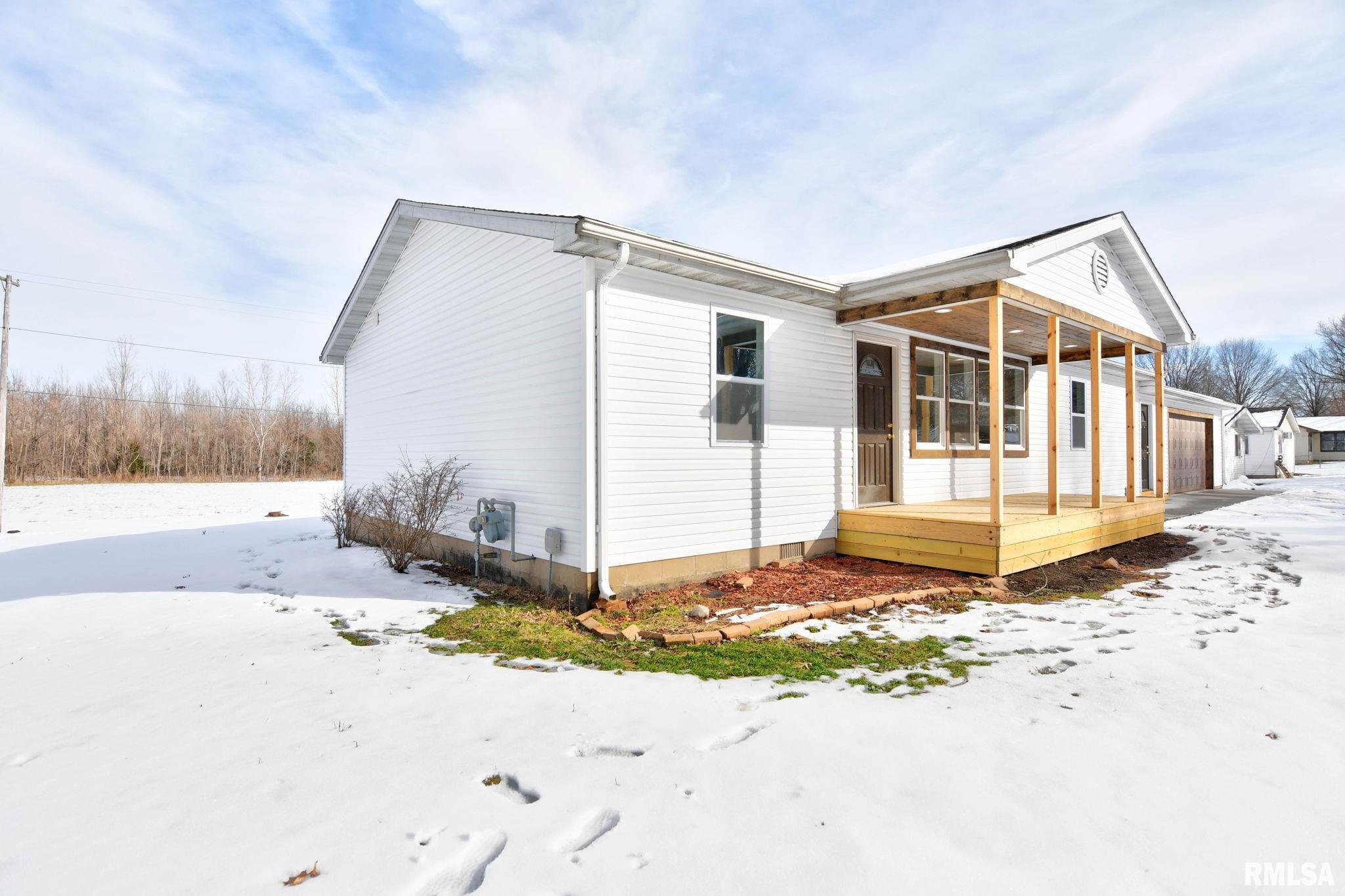 1122 Springfield Street Kincaid, IL 62540 - Photo 12 of 46 Gallery Image 12