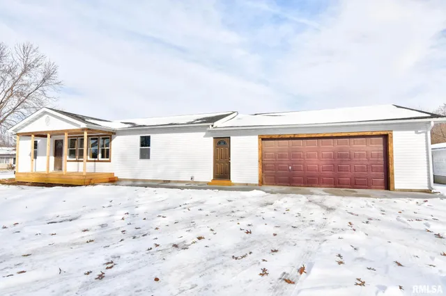 $169,900 | 1122 Springfield Street, Kincaid, IL 62540