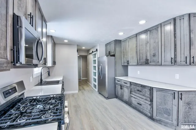 $169,900 | 1122 Springfield Street, Kincaid, IL 62540