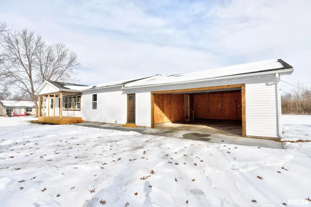 $169,900 | 1122 Springfield Street, Kincaid, IL 62540