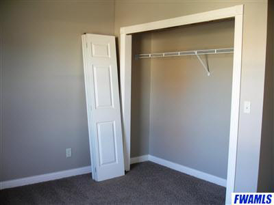 826 North Wayne Street Warren, IN 46792 - Photo 8 of 13 Gallery Image 8