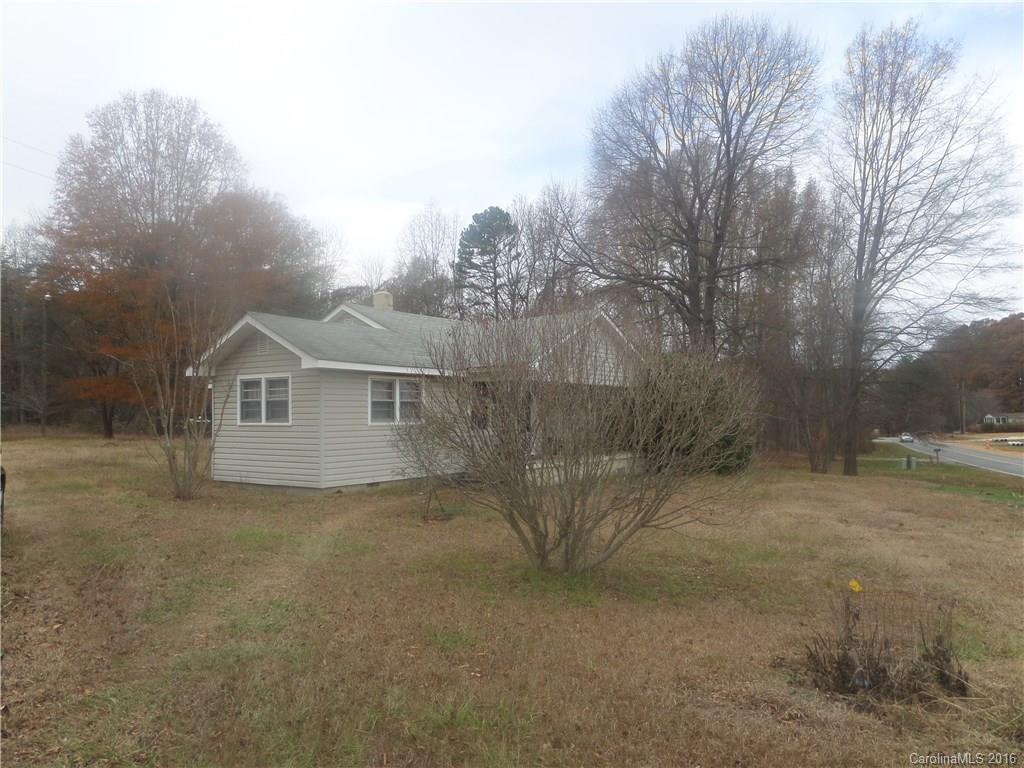 397 South Paraham Road York, SC 29745 - Photo 3 of 19 Gallery Image 3