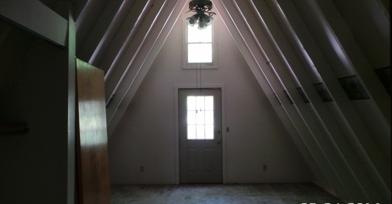 669 Twin Bridges Road Mitchell, IN 47446 - Photo 13 of 16