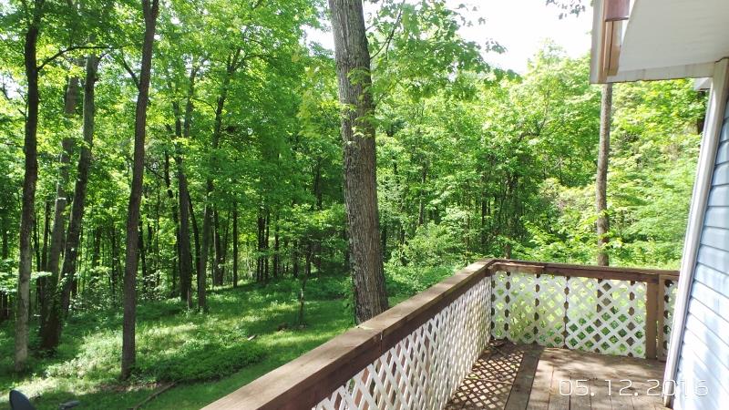 669 Twin Bridges Road Mitchell, IN 47446 - Photo 14 of 16