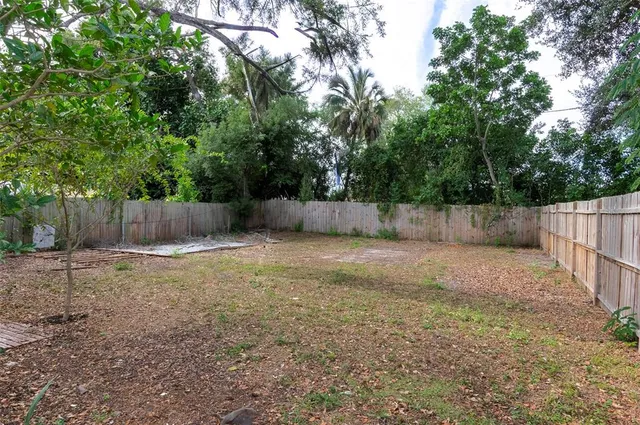 $2,399 | 727 14th Street South, St. Petersburg, FL 33705