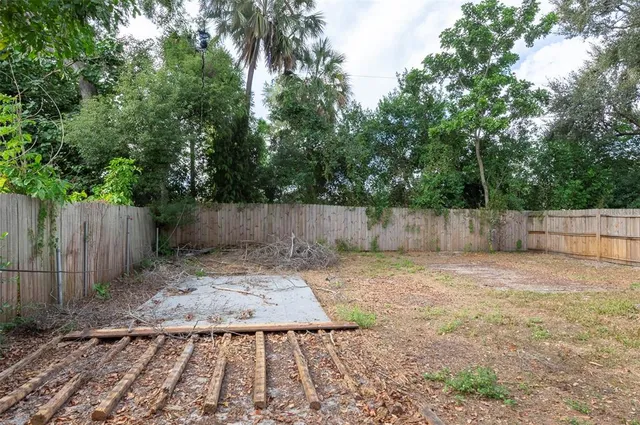 $2,399 | 727 14th Street South, St. Petersburg, FL 33705