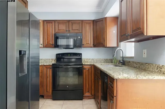 $2,399 | 727 14th Street South, St. Petersburg, FL 33705