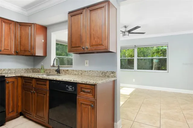 $2,399 | 727 14th Street South, St. Petersburg, FL 33705