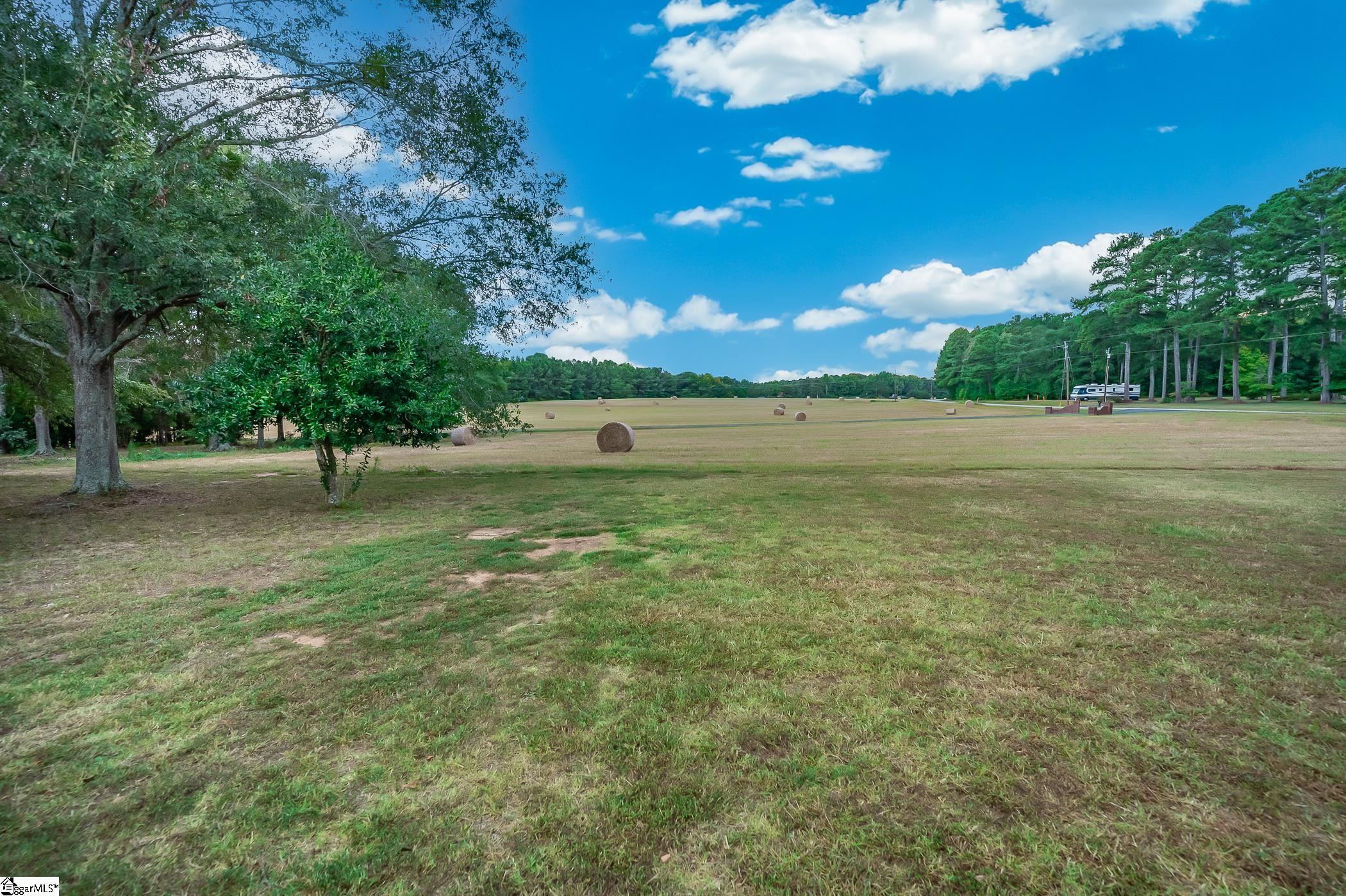 314 Beeks Road Belton, SC 29627 - Photo 11 of 36