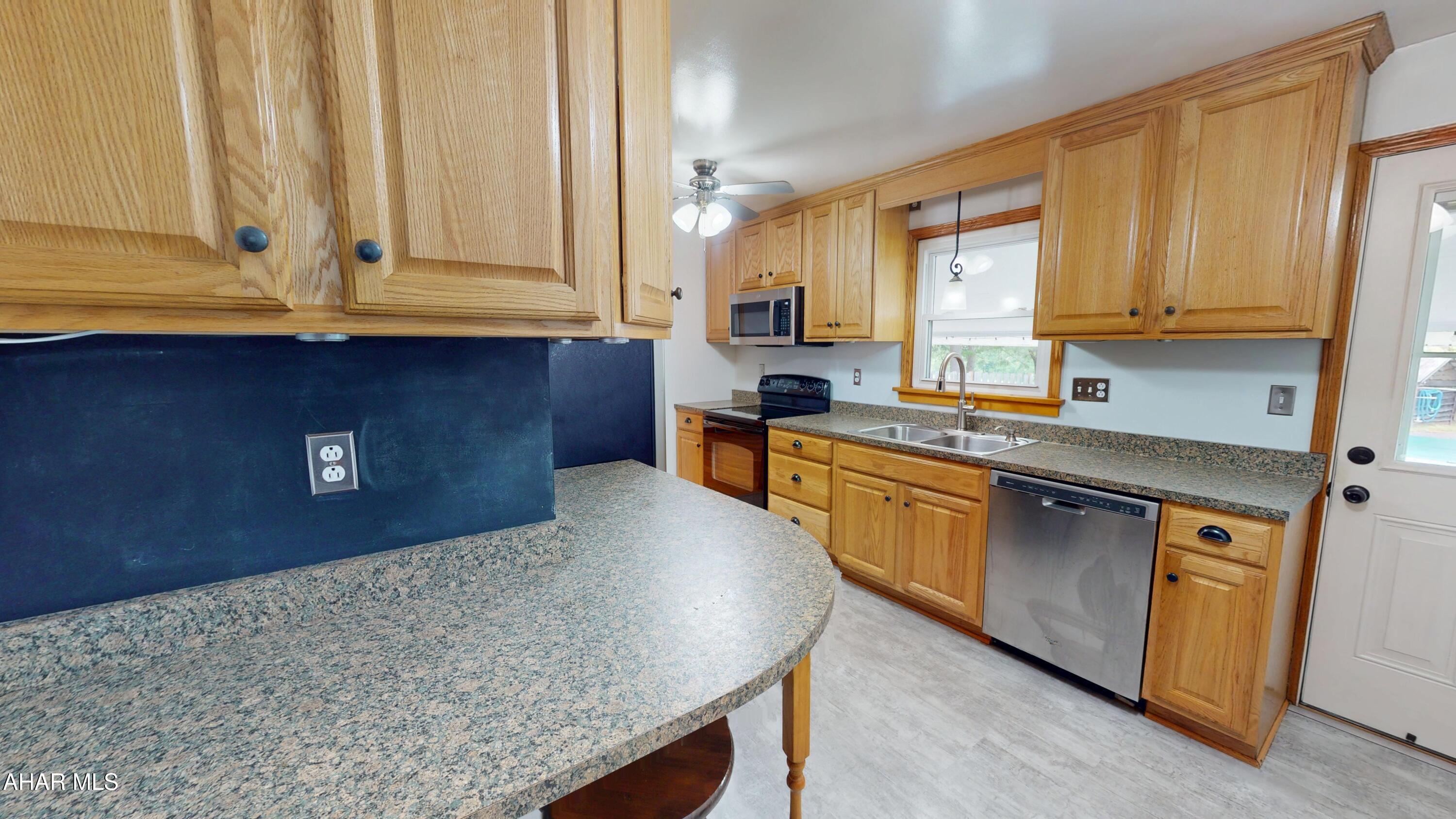 148 Turkey Valley Road Hollidaysburg, PA 16648 - Photo 17 of 41
