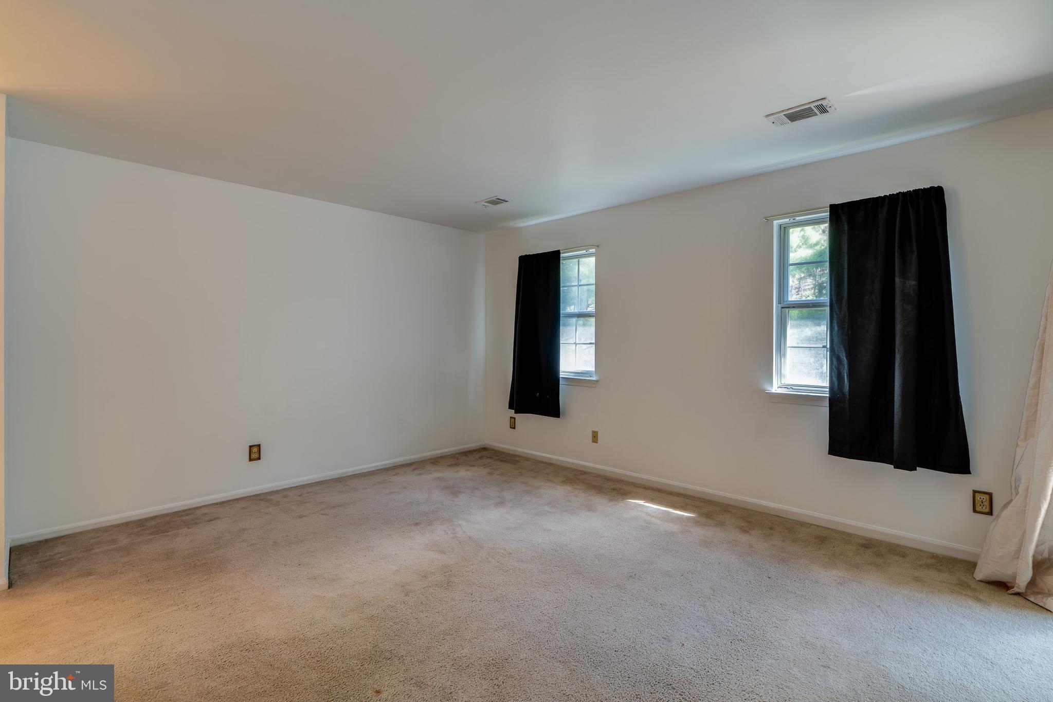 225 North 14th Street Reading, PA 19604 - Photo 18 of 29