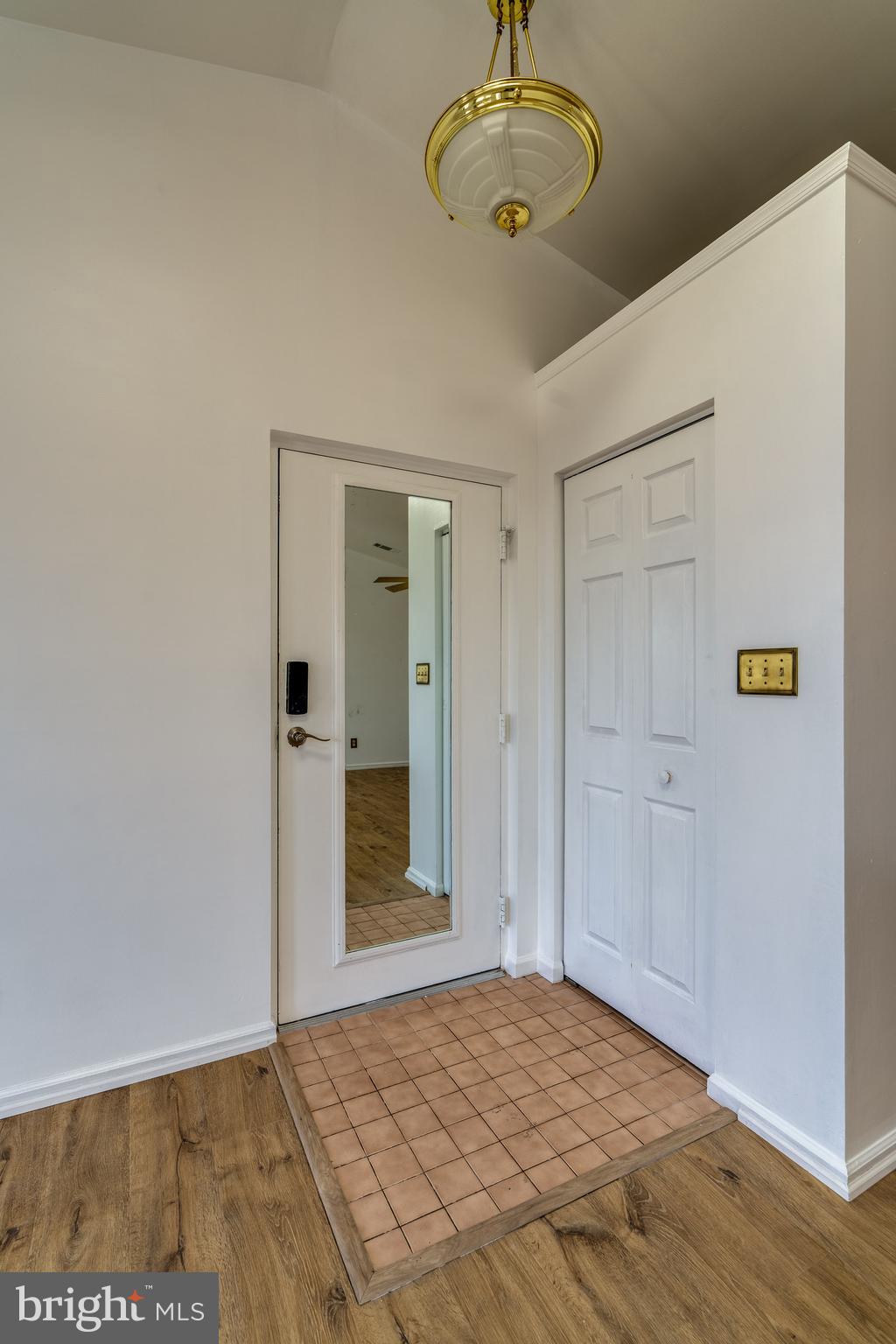 225 North 14th Street Reading, PA 19604 - Photo 4 of 29