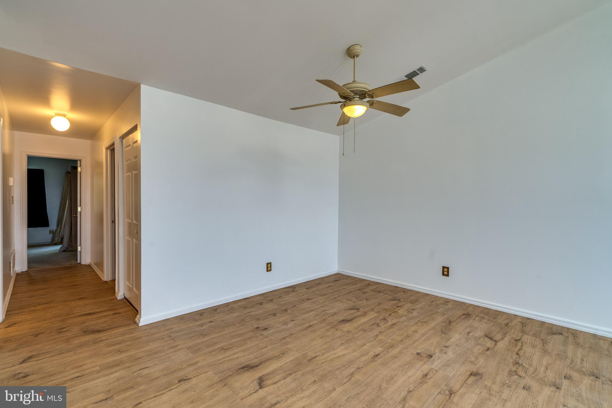 225 North 14th Street Reading, PA 19604 - Photo 9 of 29