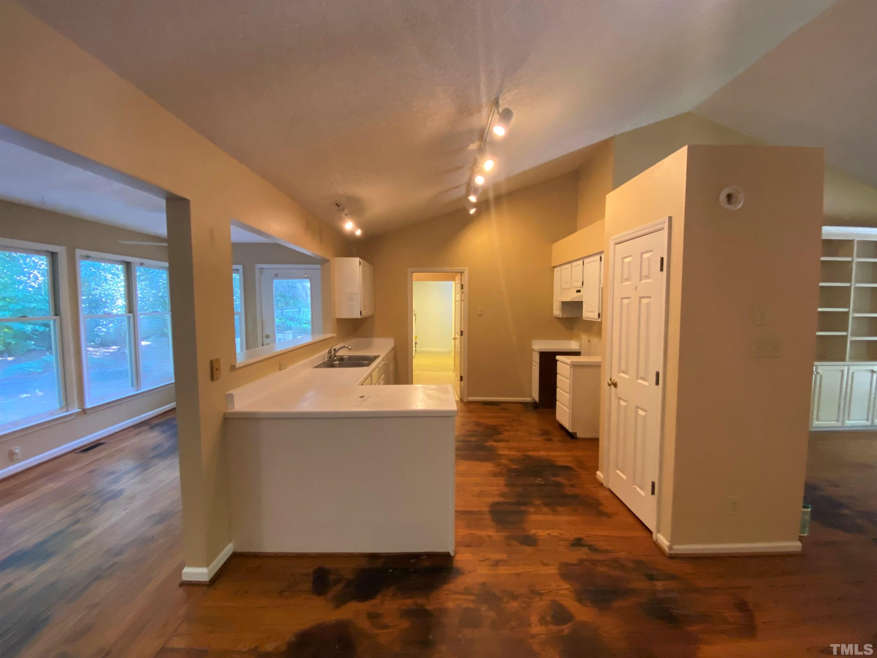 3915 Olde Coach Road Durham, NC 27707 - Photo 8 of 17 Gallery Image 8