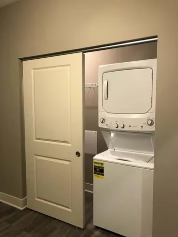 $2,800,000 | 5711 Northeast 80th Terrace, Kansas City, MO 64119