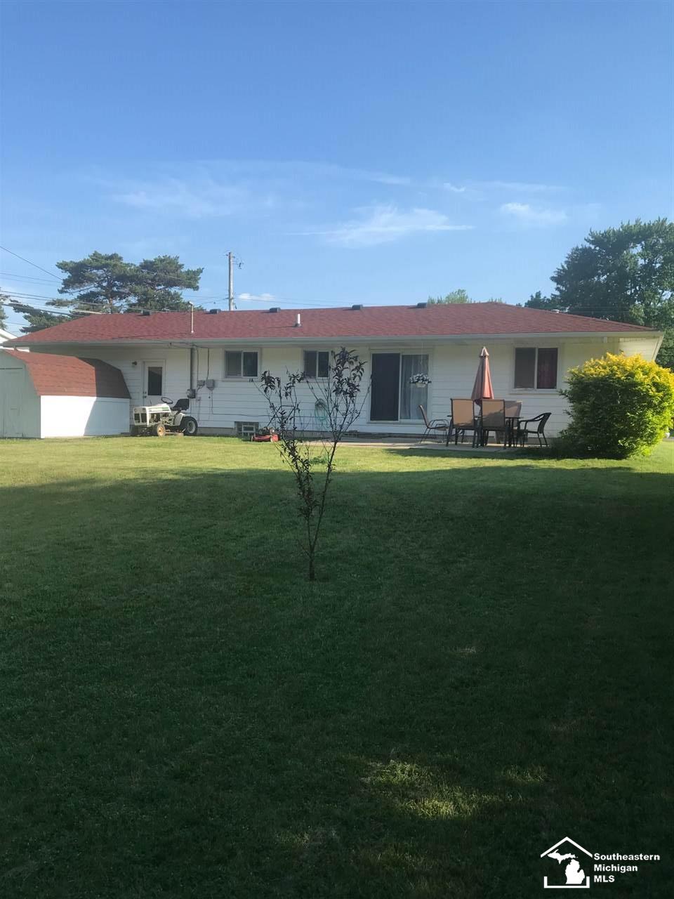 5018 West Albain Road Monroe, MI 48161 - Photo 6 of 29 Gallery Image 6