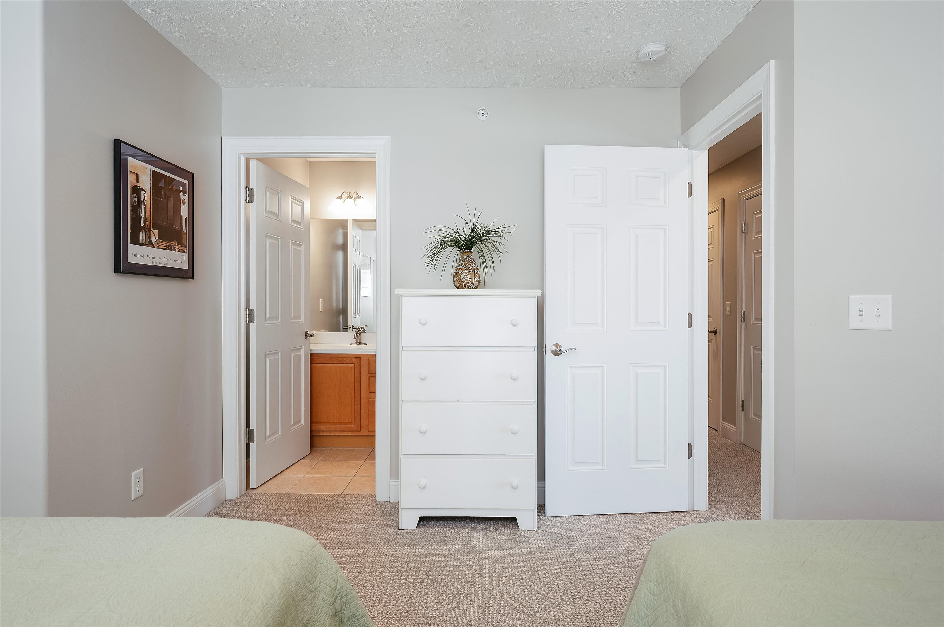 100 Hope Street, Unit 11 Traverse City, MI 49686 - Photo 39 of 61