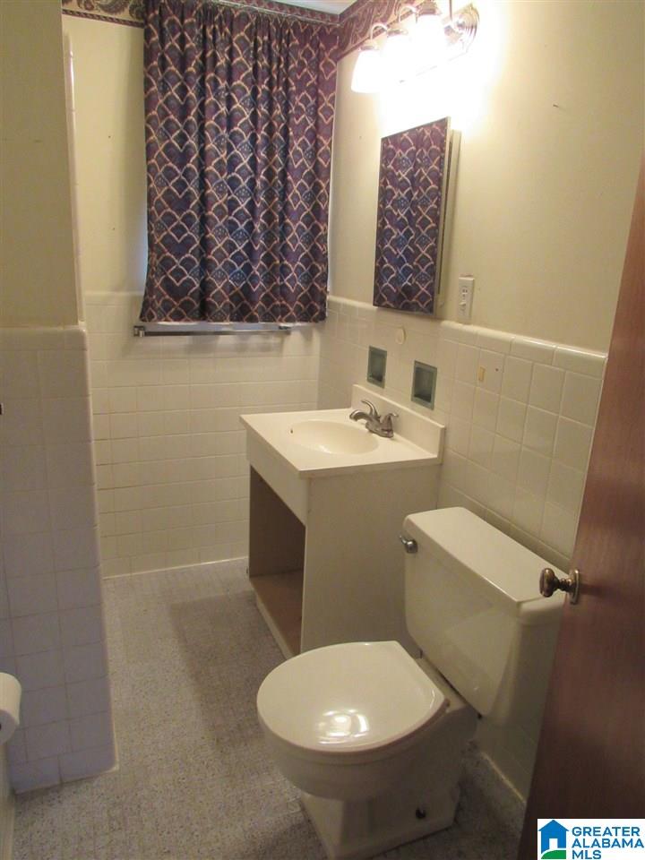920 Reedwood Lane Birmingham, AL 35235 - Photo 16 of 22