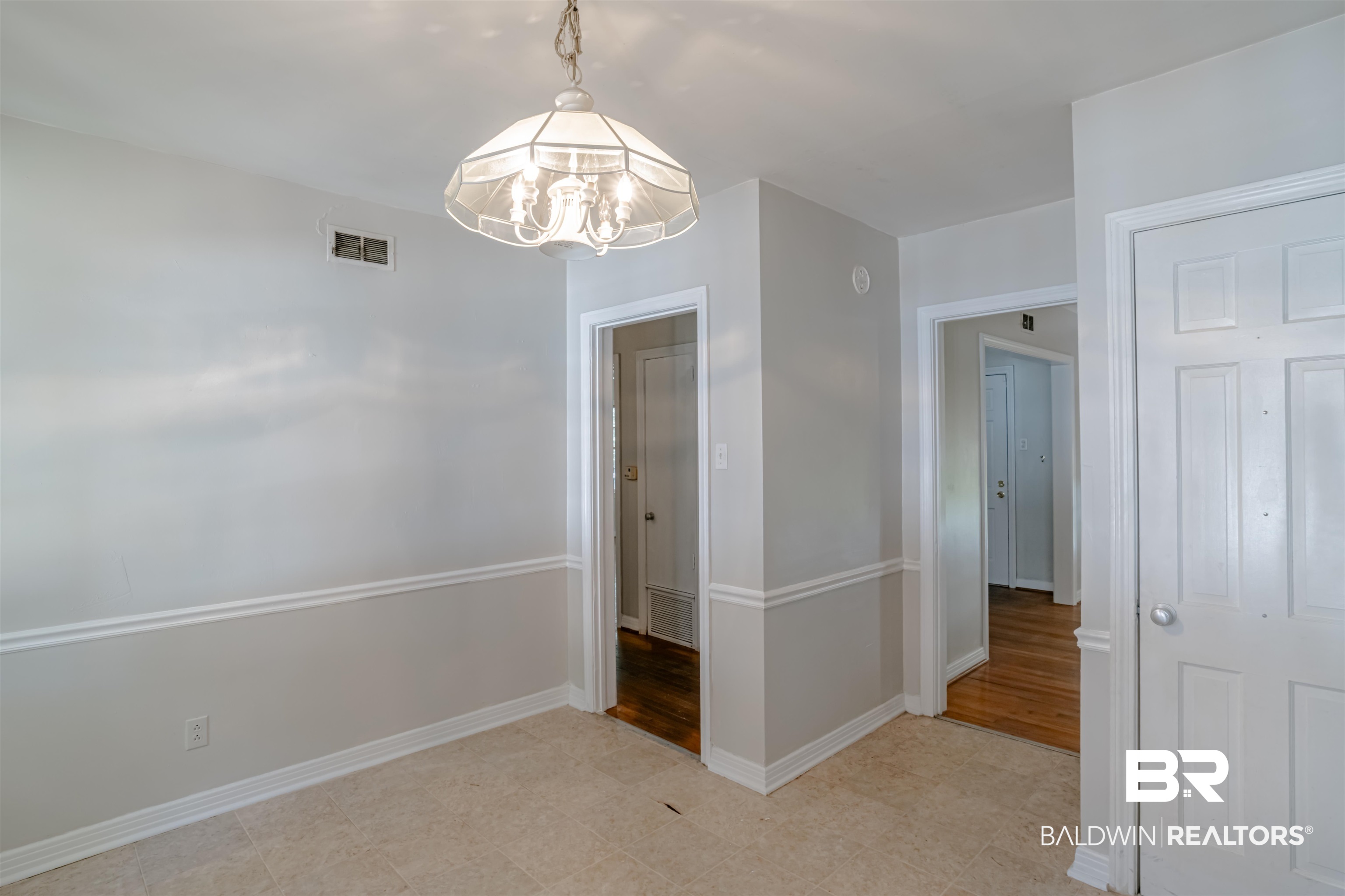 302 Northwest Boulevard Mobile, AL 36611 - Photo 20 of 28