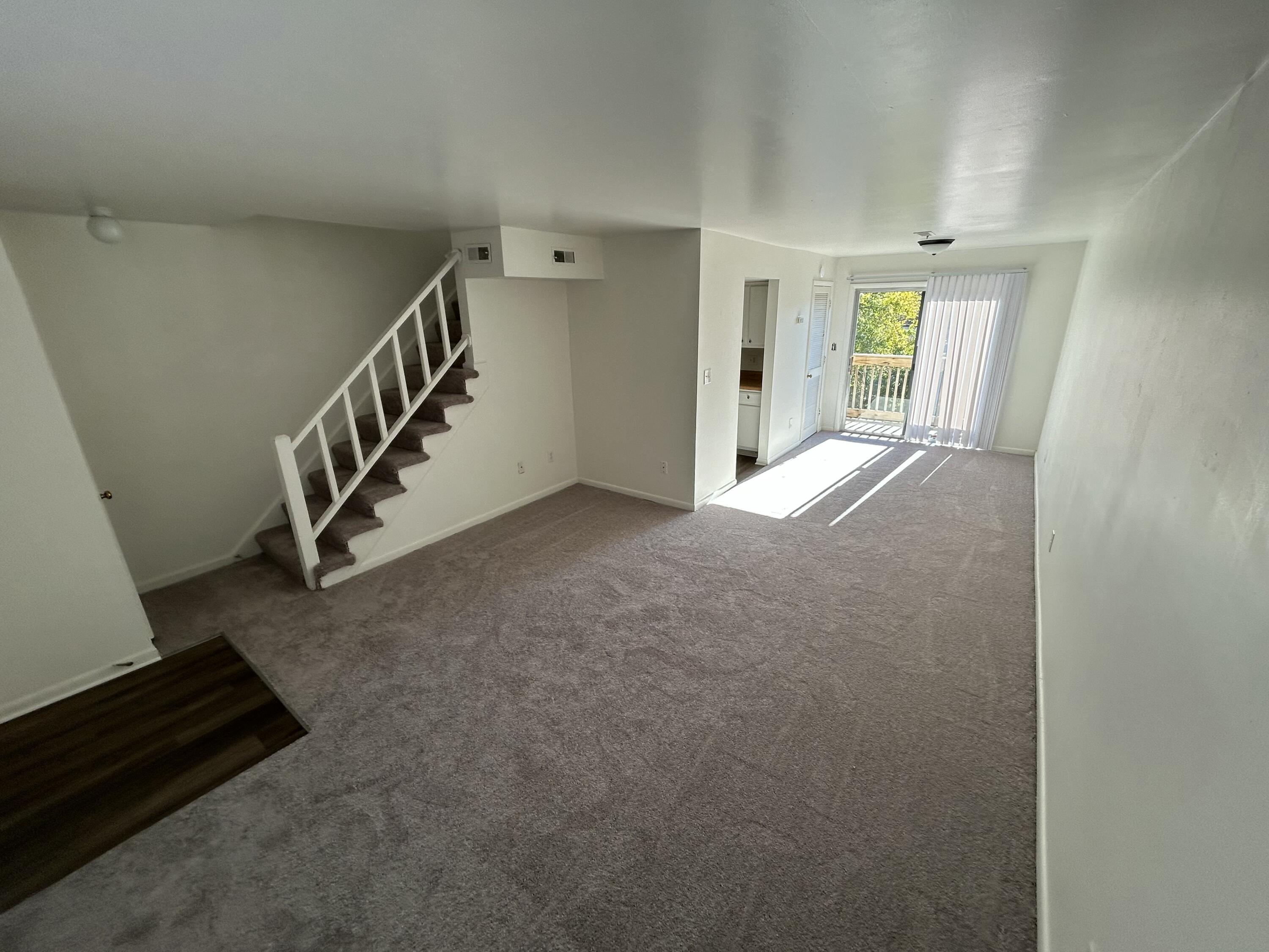 5129 Overland Drive Roanoke, VA 24018 - Photo 3 of 9 Living Room/Dining Area