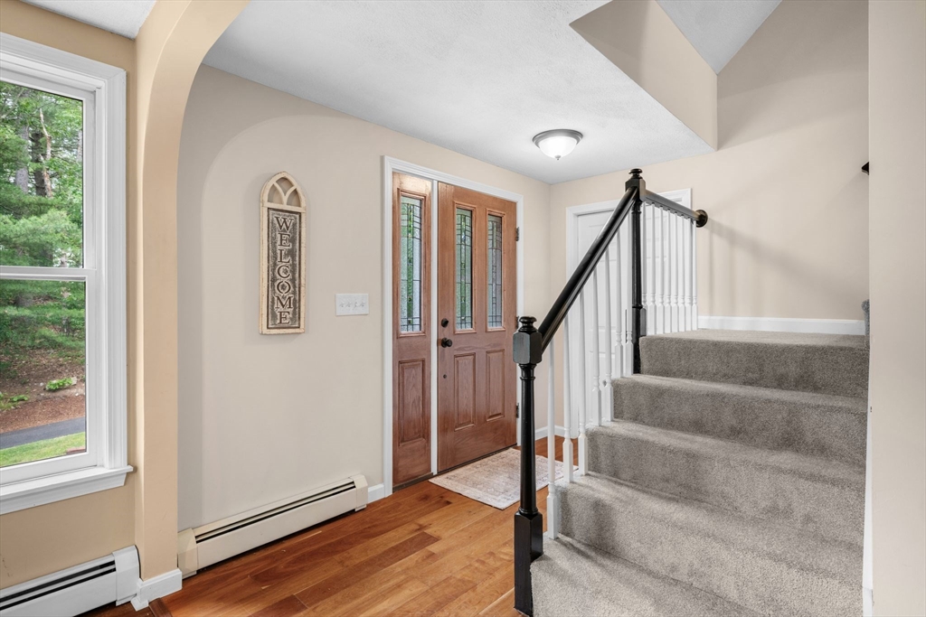 10 Grandview Road Reading, MA 01867 - Photo 8 of 42