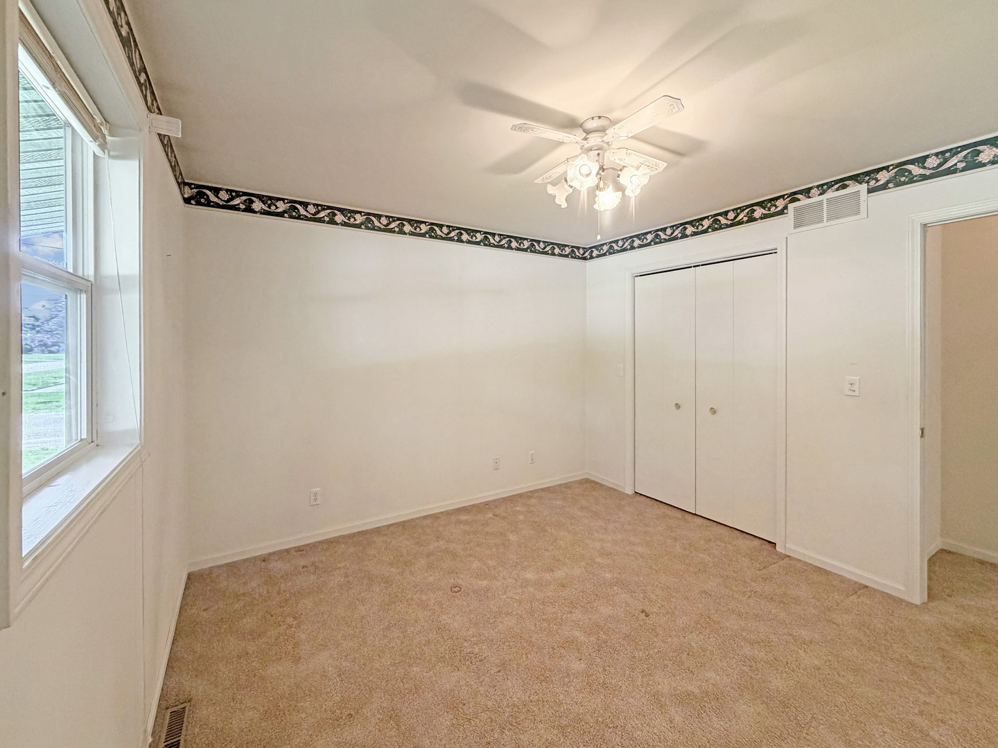 309 Maple Avenue Forreston, IL 61030 - Photo 17 of 27