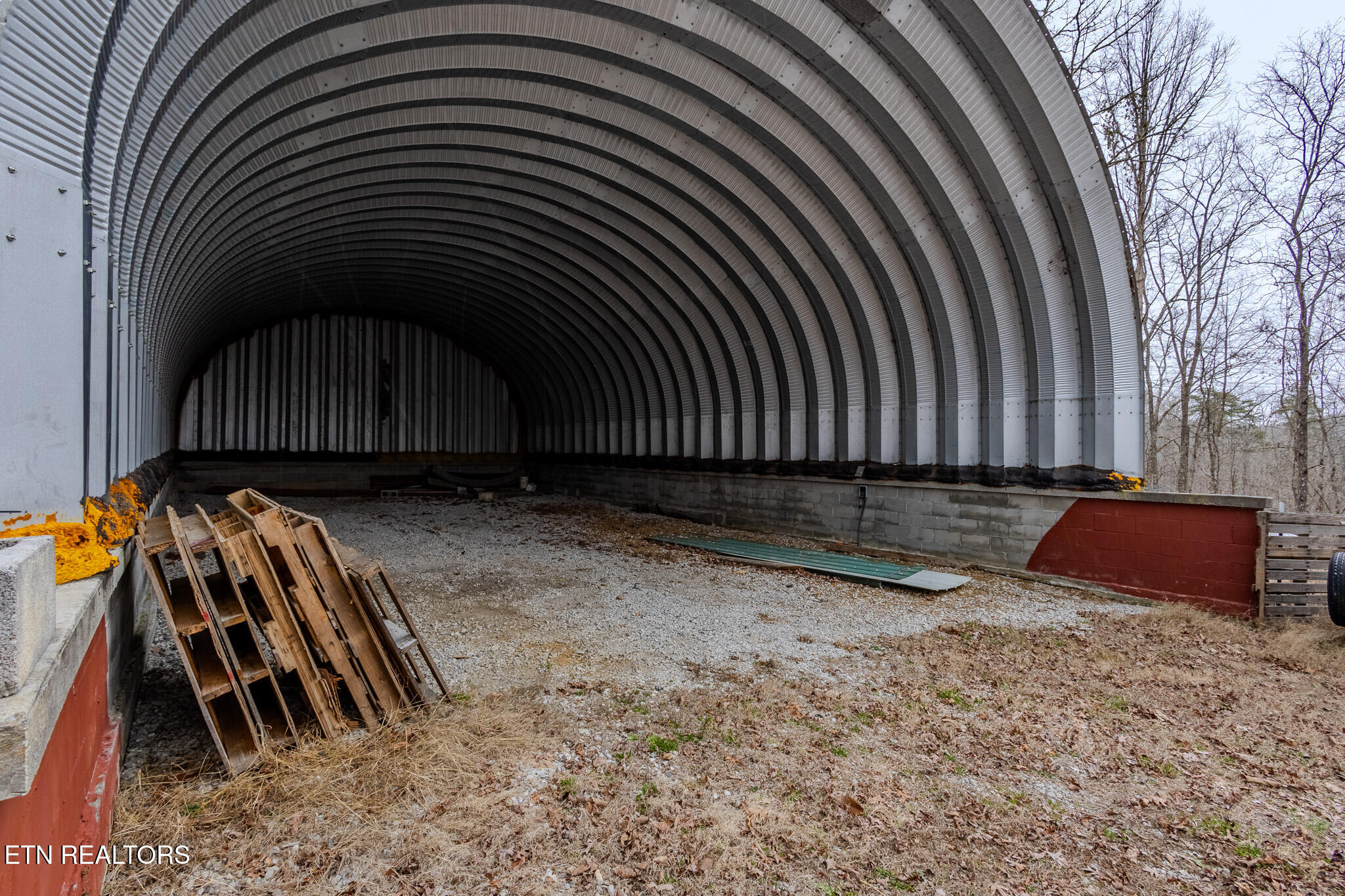 333 Willow Springs Road Ten Mile, TN 37880 - Photo 10 of 39 Quonset hut