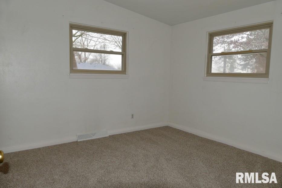 4416 Silvis Road Bartonville, IL 61607 - Photo 16 of 23 Gallery Image 16