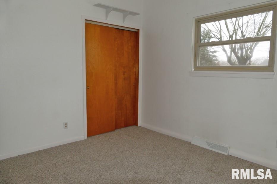 4416 Silvis Road Bartonville, IL 61607 - Photo 17 of 23 Gallery Image 17