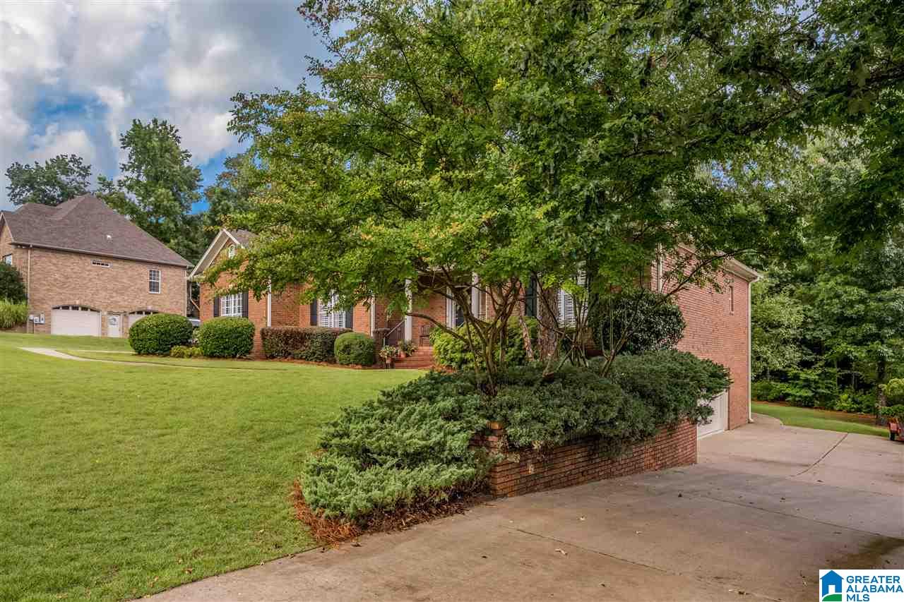 2528 Oakleaf Circle Helena, AL 35022 - Photo 2 of 48 Gallery Image 2