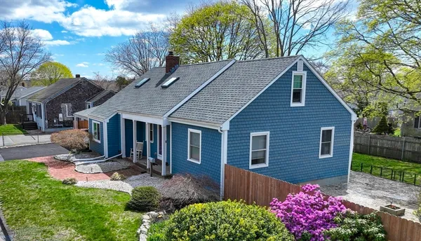 $619,000 | 2 Westland Street, Acushnet, MA 02743