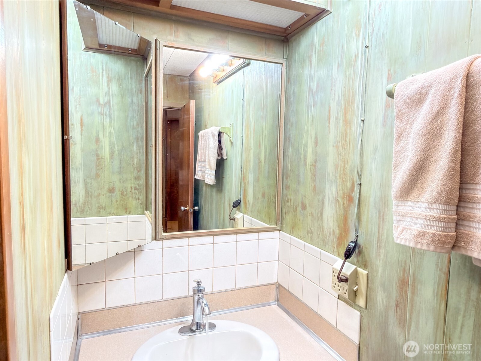 331 7th Avenue Port Hadlock, WA 98339 - Photo 19 of 40